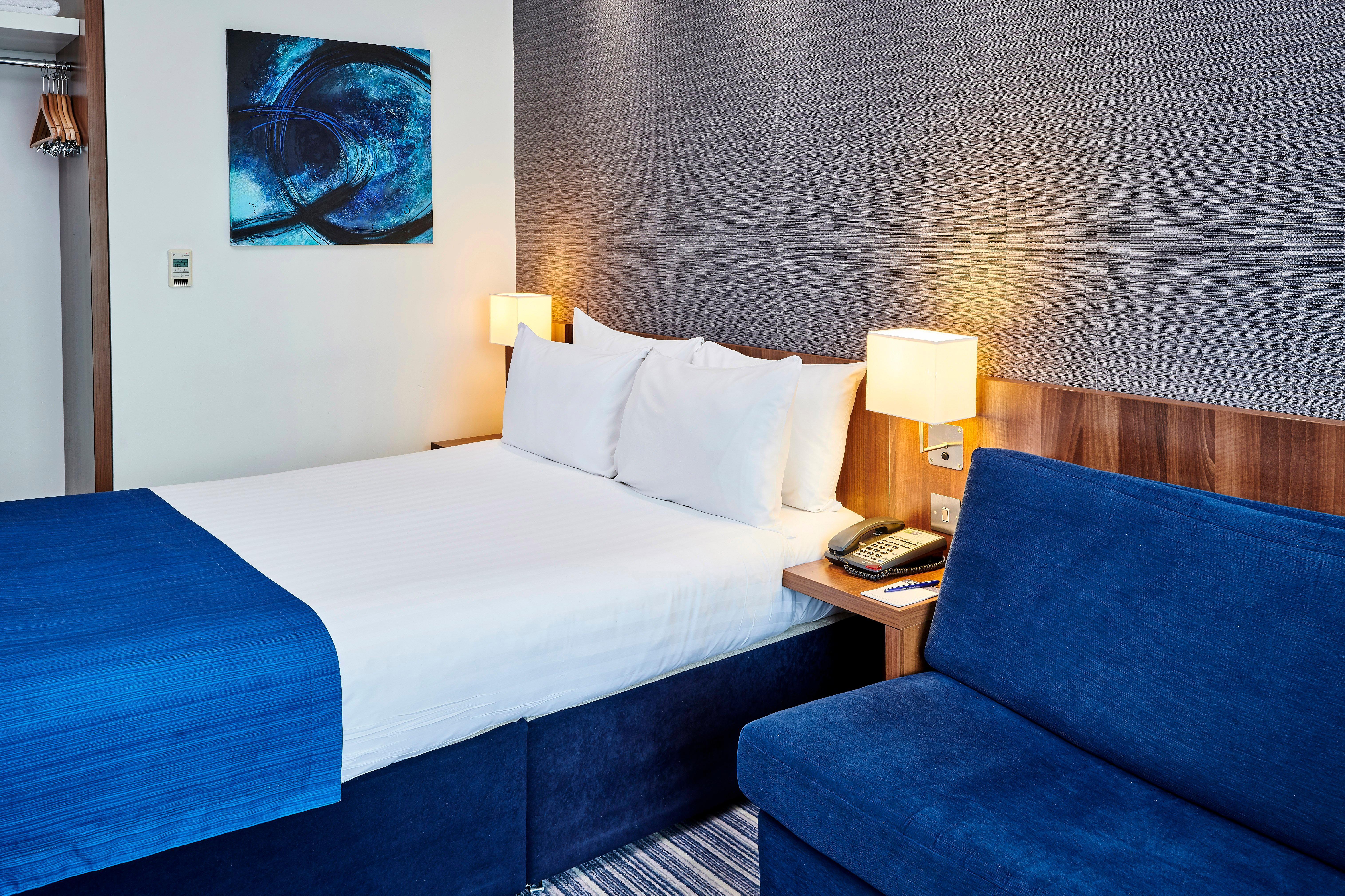 Holiday Inn Express Manchester City Centre Arena By Ihg Exterior foto