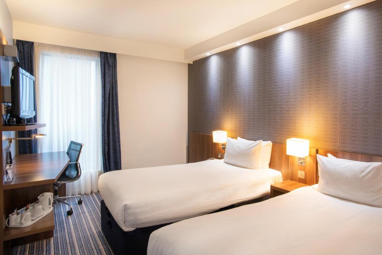 Holiday Inn Express Manchester City Centre Arena By Ihg Exterior foto
