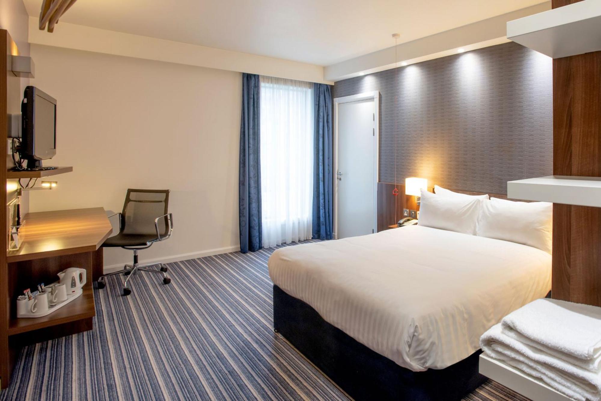 Holiday Inn Express Manchester City Centre Arena By Ihg Exterior foto